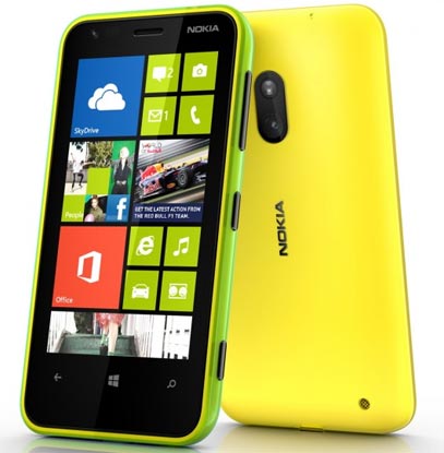 smartphone WP8 entree de gamme Nokia Lumia 620