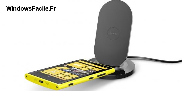 Lumia 920 : test du chargeur sans fil Nokia DT910