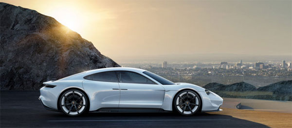 Porsche Mission E voiture electrique