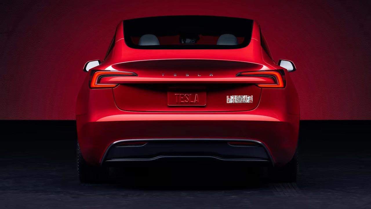 Tesla Model 3 Plaid arriere rouge