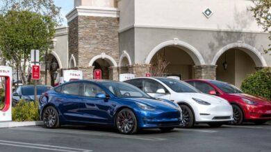 WF Tesla Superchargeur SUC supercharger bleu blanc rouge